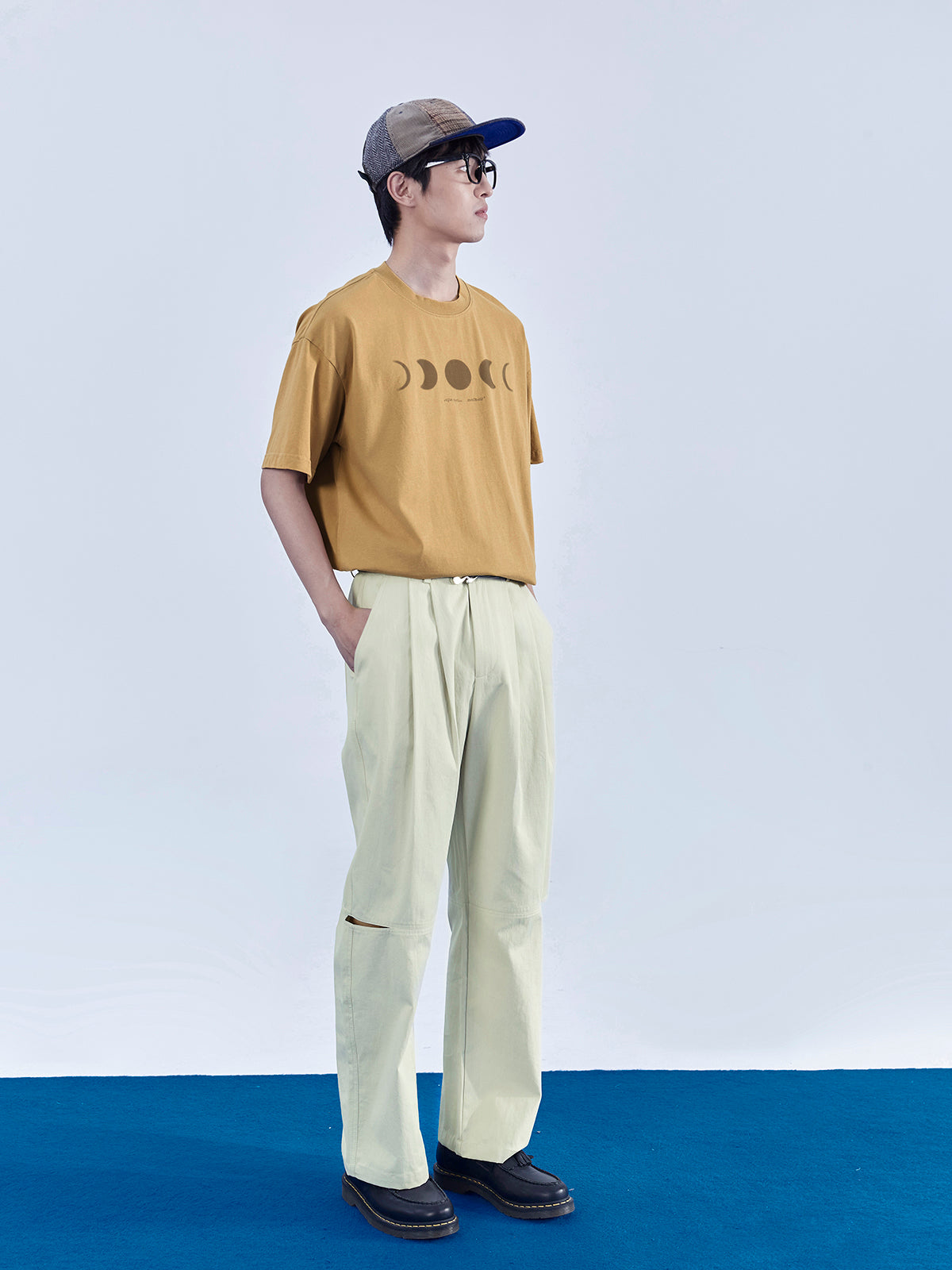 SS23 Movible Cut Retro Pants - Mentmate